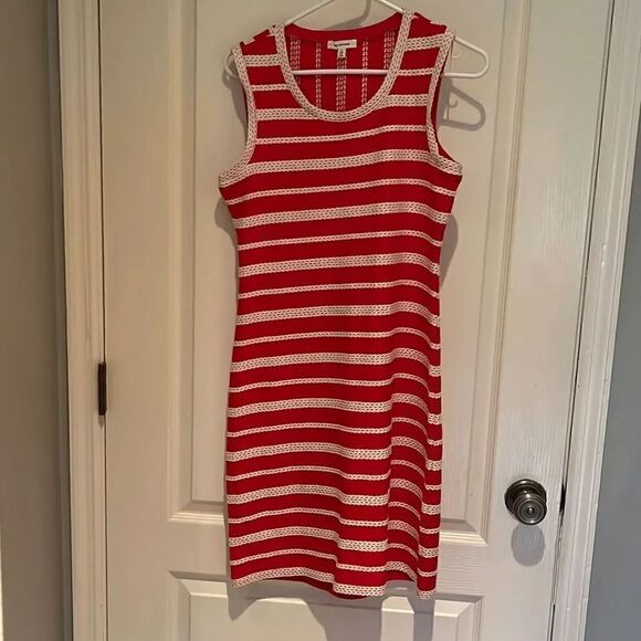 Max studio adorable dress Size S - Picture 1 of 4